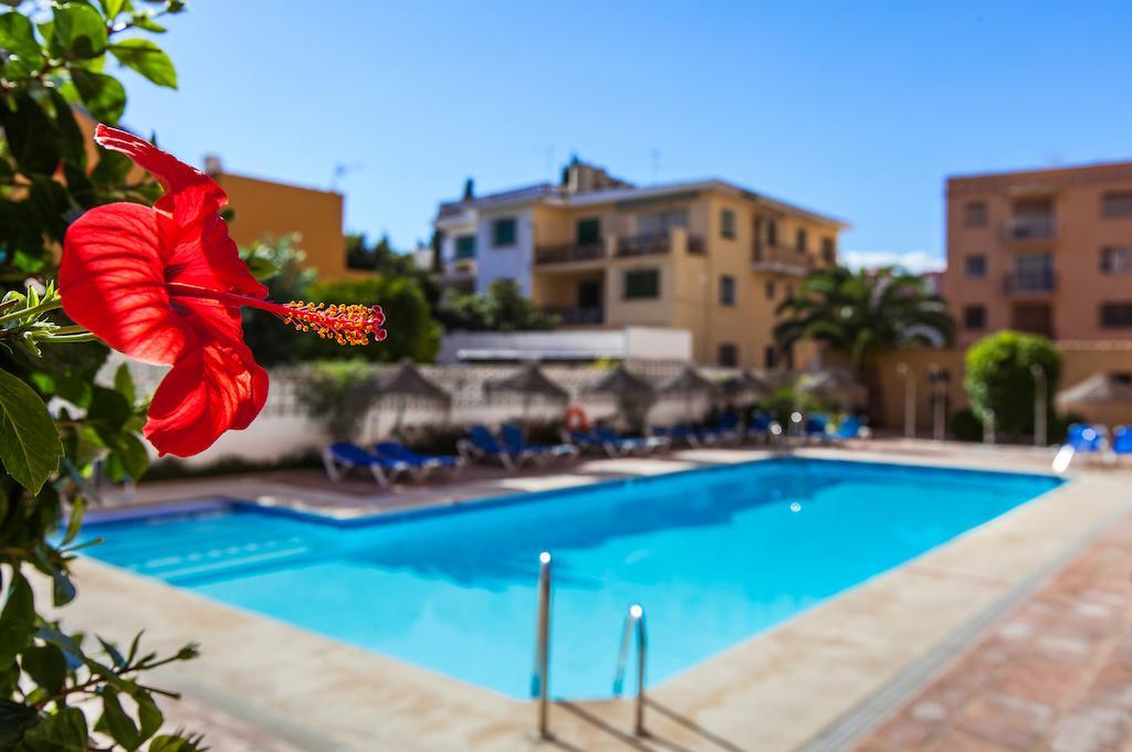 Apartamentos Embajador Fuengirola Kültér fotó