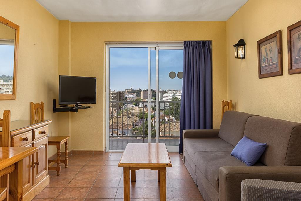 Apartamentos Embajador Fuengirola Kültér fotó
