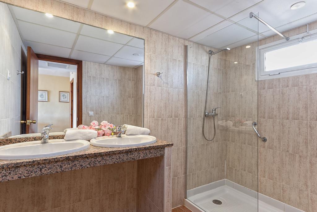 Apartamentos Embajador Fuengirola Kültér fotó