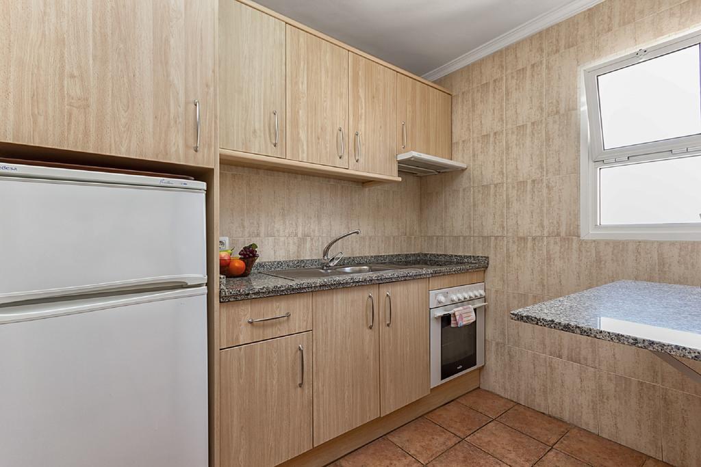 Apartamentos Embajador Fuengirola Kültér fotó